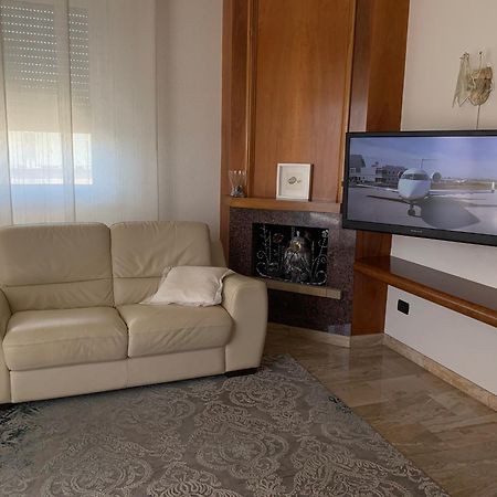 Legnano Attic Apartment กาวีดีลาวานญา ภายนอก รูปภาพ