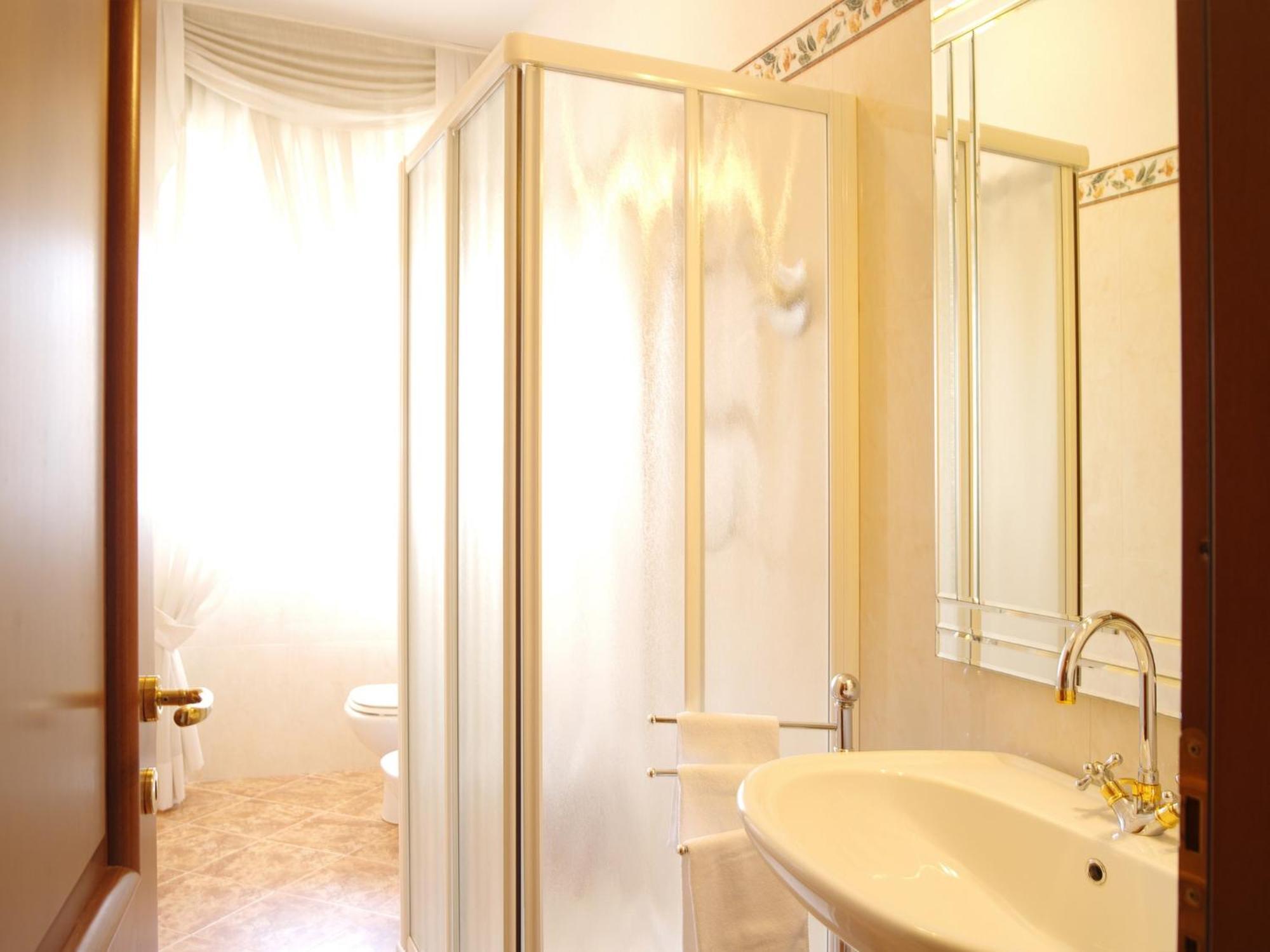 Legnano Attic Apartment กาวีดีลาวานญา ภายนอก รูปภาพ