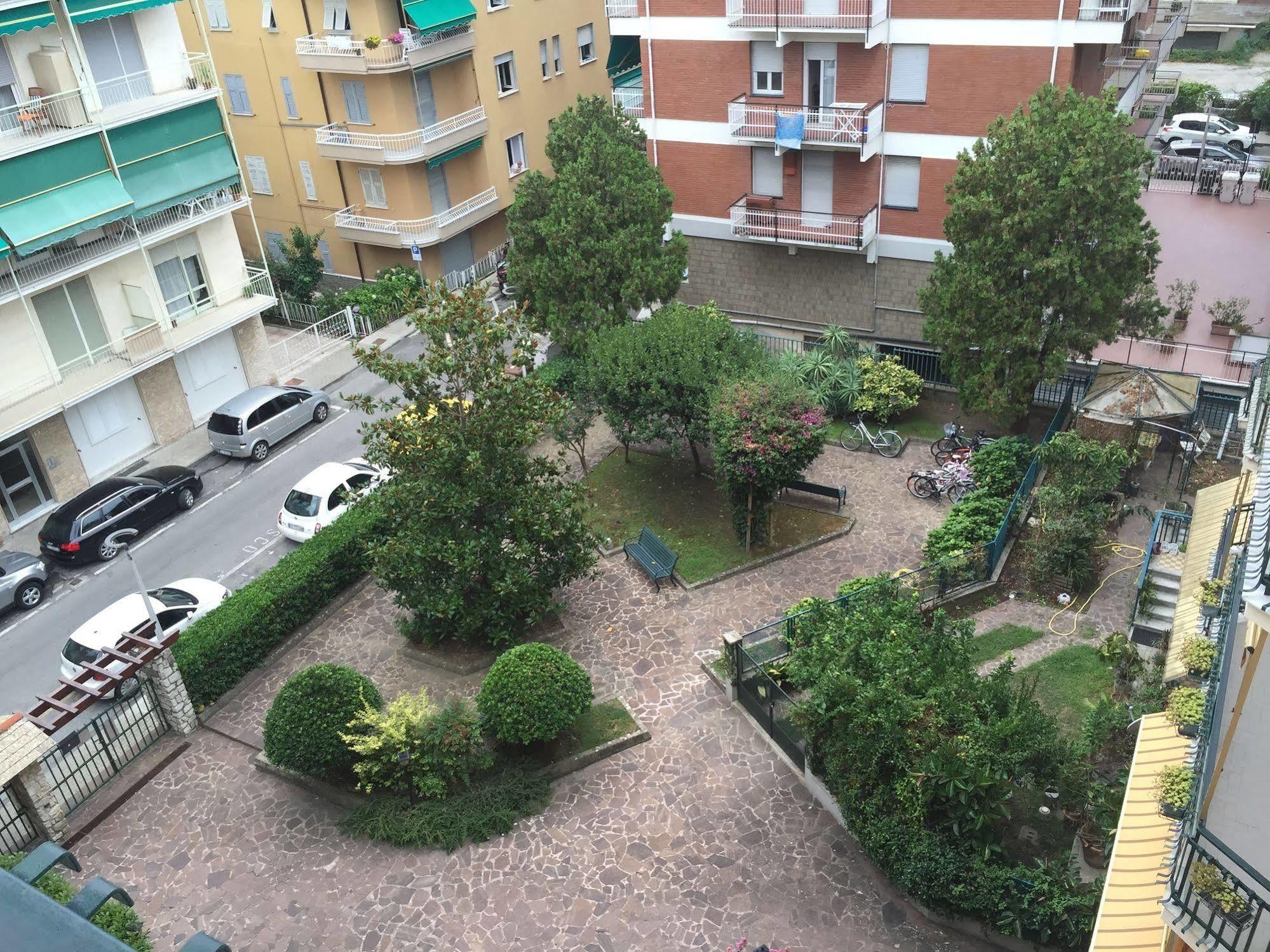 Legnano Attic Apartment กาวีดีลาวานญา ภายนอก รูปภาพ
