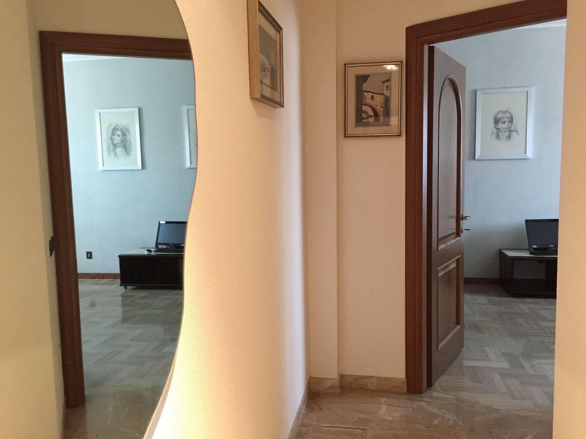 Legnano Attic Apartment กาวีดีลาวานญา ภายนอก รูปภาพ